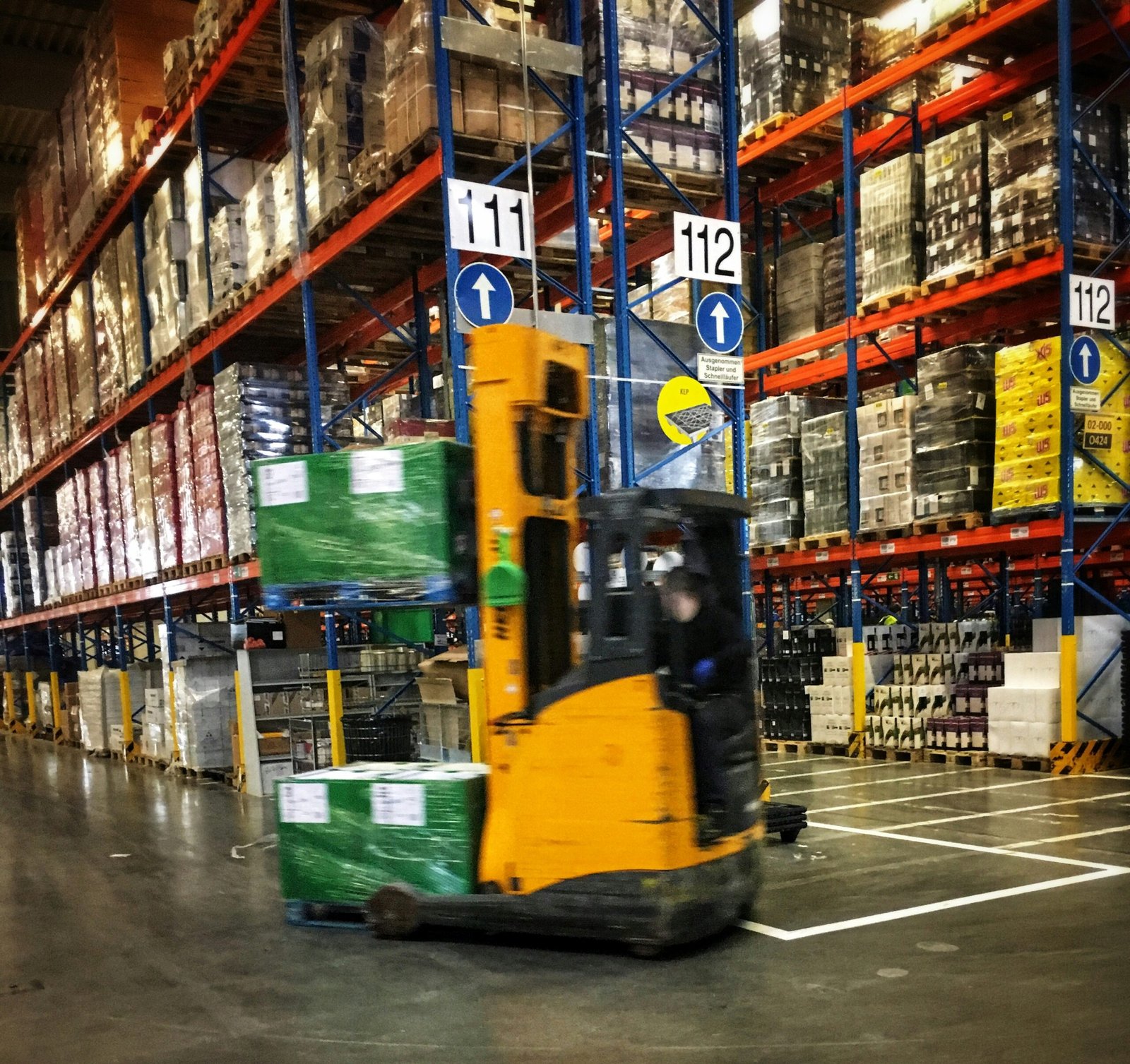 Tarimas para exportación en almacén